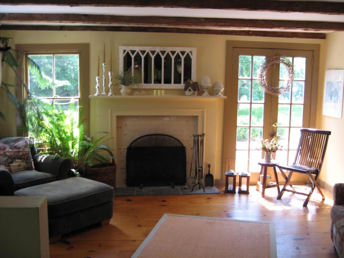 B&B On Seven Acres With Private Bed & Bath Clinton Corners Extérieur photo